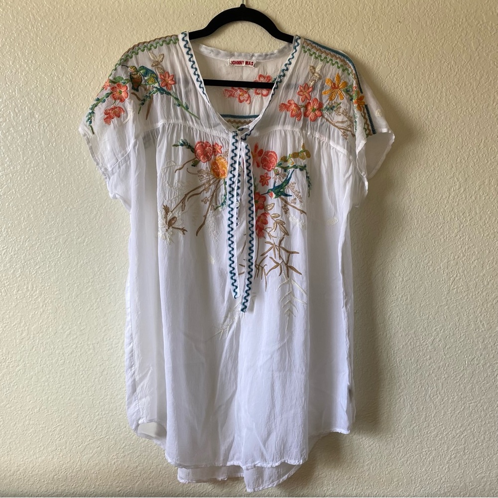Johnny Was White Floral Embroidered Bohemian Blouse